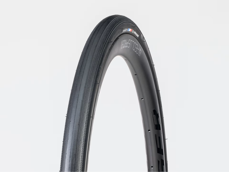 Load image into Gallery viewer, Bontrager R3 Hard-Case Lite TLR Road Tire
