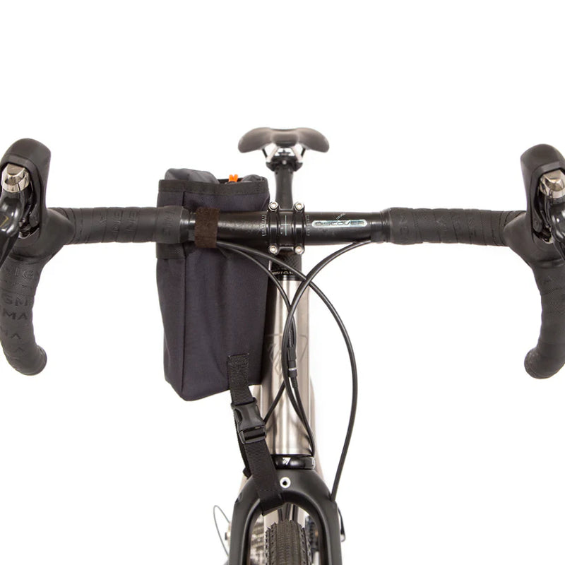 Load image into Gallery viewer, Restrap Stem Bag Handleabar Mounted Feedbag
